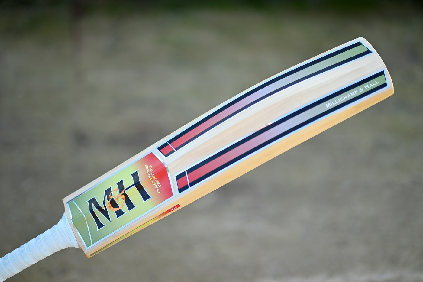 C100 (PLAYER) Cricket Bat – Millichamp and Hall