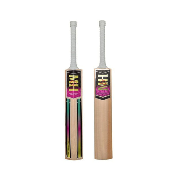 F100 Junior (PLAYER) Cricket Bats Millichamp and Hall